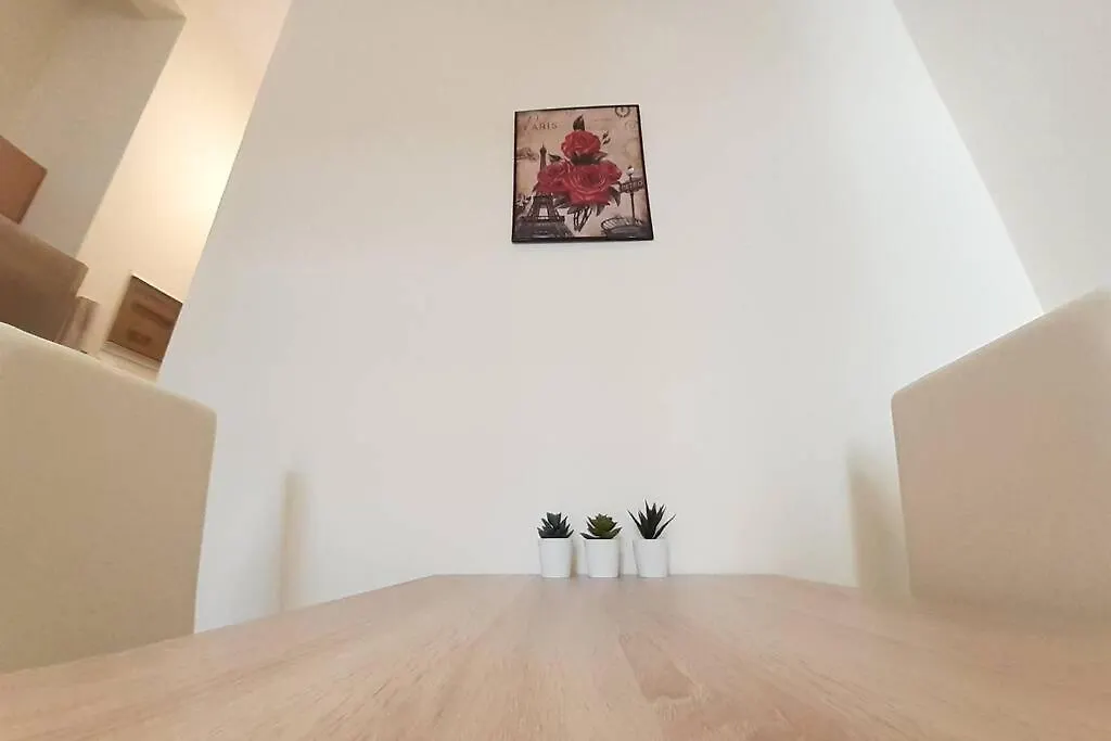 Dreamy Apartment City Center 2 Thesbnbgr Thessaloniki Greece